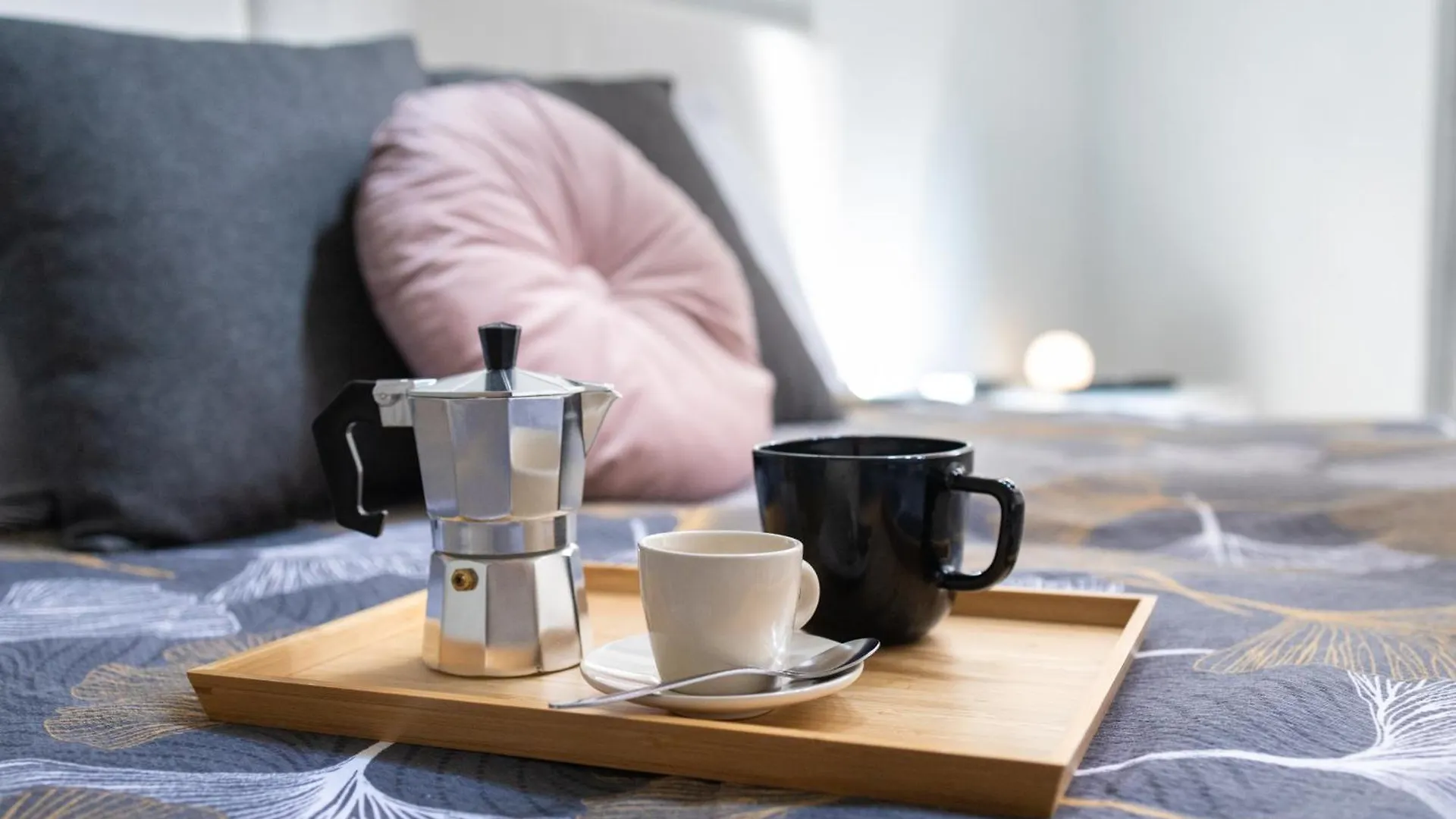 Free Parking Tiny House Wifi Netflix 15 Minuti Dal Duomo Apartment Milan