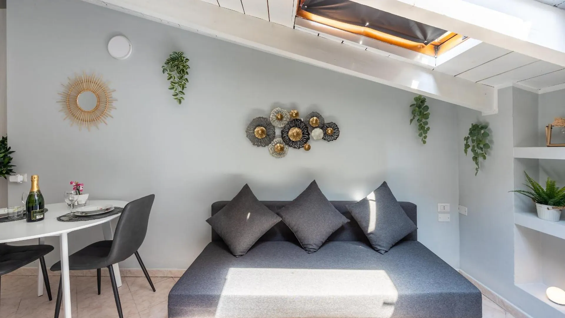 Free Parking Tiny House Wifi Netflix 15 Minuti Dal Duomo Apartment Milan